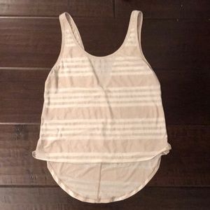 Lululemon tank top